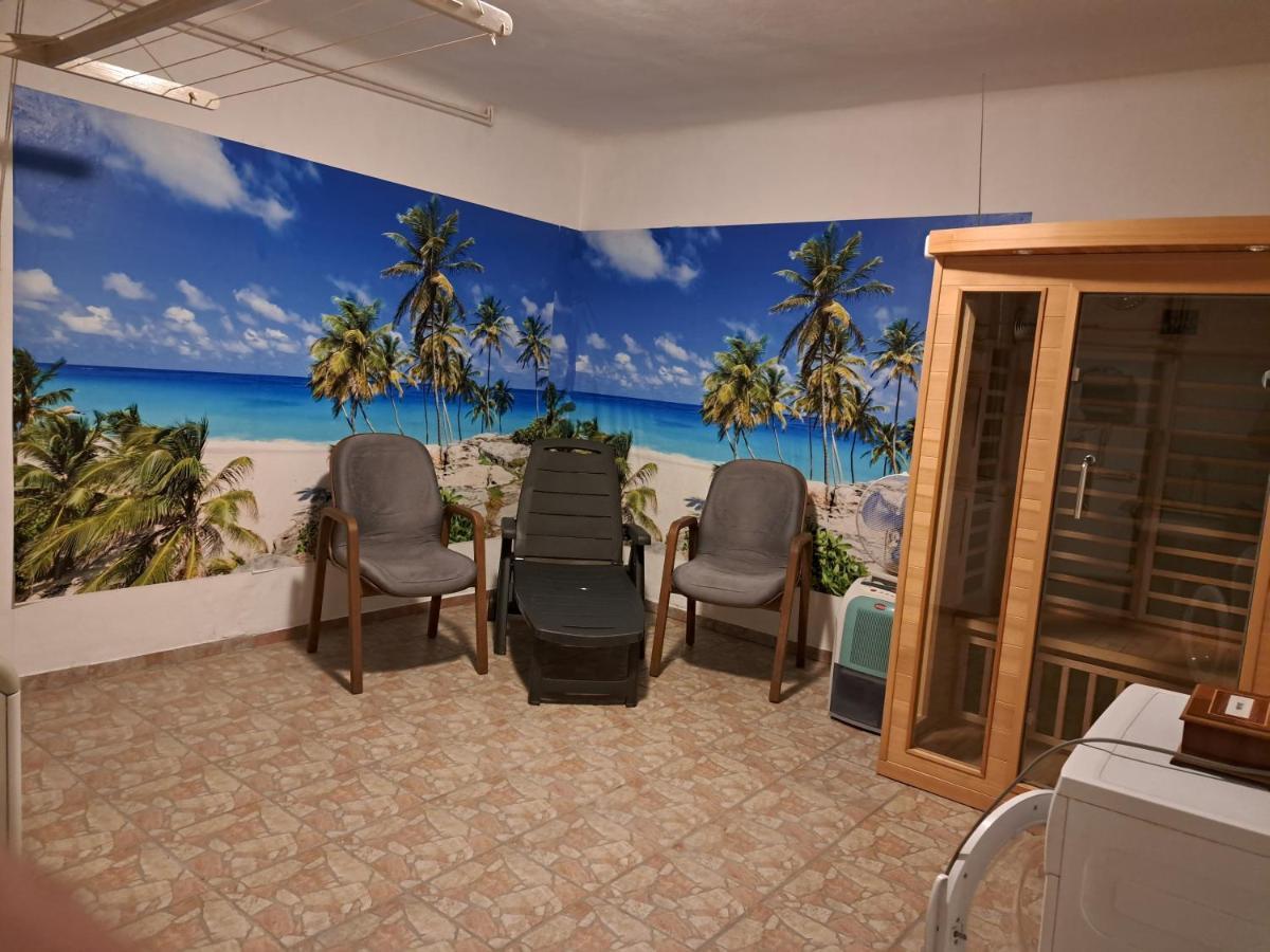 Flamingo Apartman Sopron Eksteriør billede
